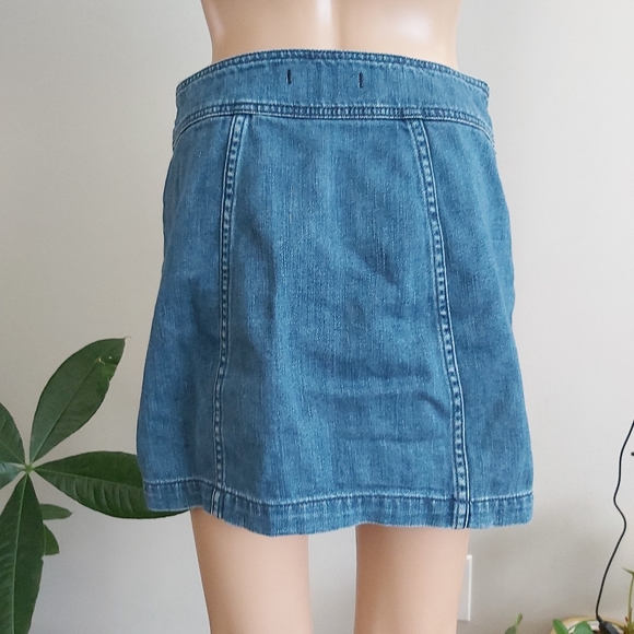FREE PEOPLE blue denim jean skirt mini button down front - Picture 5 of 13